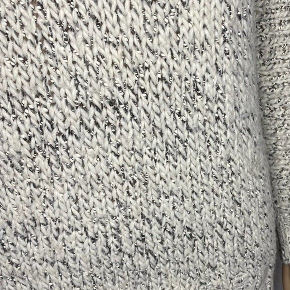 J. Crew Marled Drop-Shoulder Gray/Cream Raw Seam Sweater XXS - Picture 4 of 10